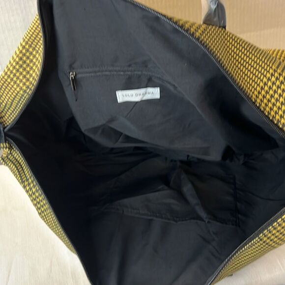 LuLu Dharma Weekender Tote Bag Yellow Plaid Frasier New with Tags - Picture 5 of 9
